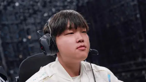 S15赛季冠军奖金池高达2000万，电子竞技奖金规模持续扩大展望